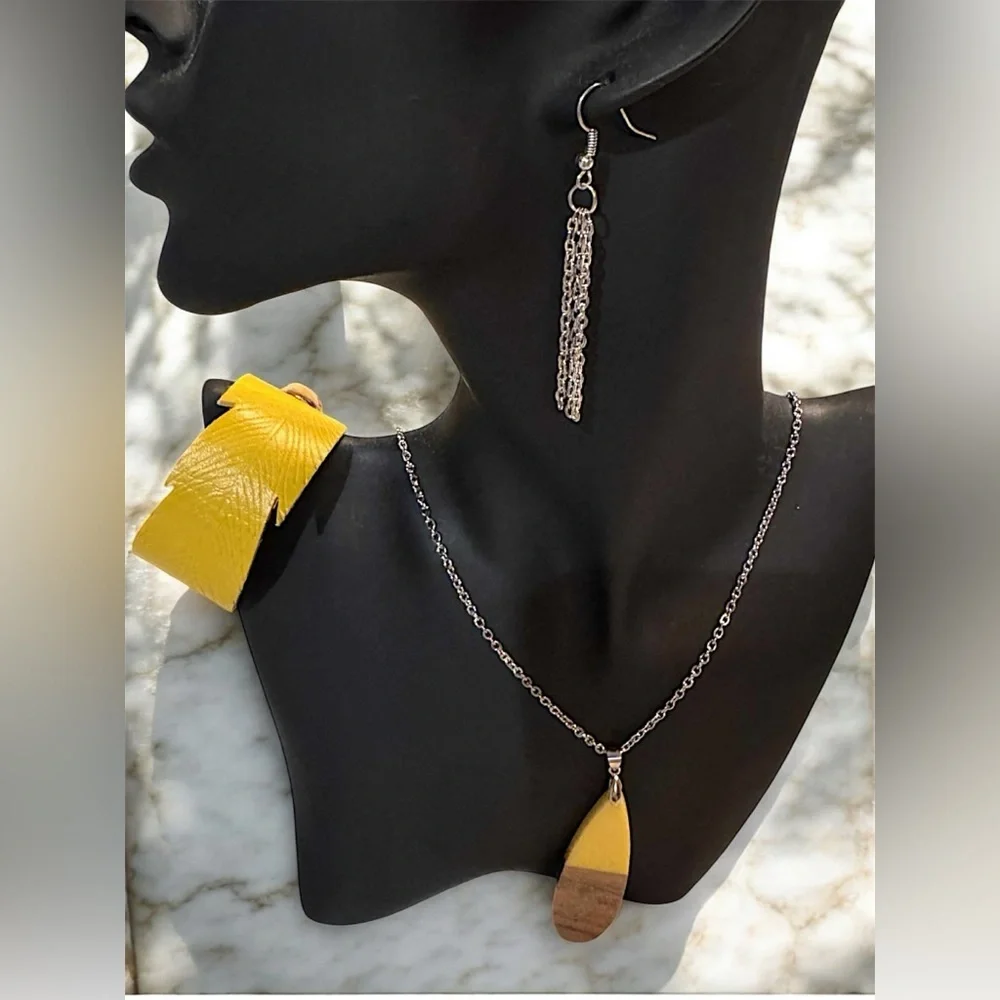 3pc Yellow Brown Pendant Necklace bracelet Earring Set handcrafted